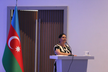 Qax Rayon İcra Hakimiyyətinin təşkilatçılığı ilə “Azərbaycan Əlifbası və Azərbaycan Dili Günü” münasibətilə Heydər Əliyev Mərkəzində  konfrans keçirilmişdir.