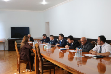 RİH-də müraciətlər və təkliflər dinlənilmişdir.