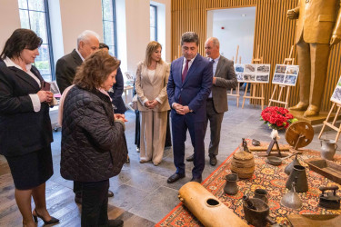 “Yaşayan yaddaş, sönməyən ümid” mövzusunda elmi-praktik konfrans keçirilib