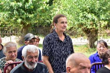 Qax Rayon İcra Hakimiyyətinin başçısı Elvin Paşayev Suskənd kəndində səyyar qəbul keçirib