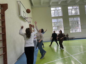 Qax rayonunda ümumtəhsil məktəblərinin müəllimlərdən ibarət komandaları arasında 3x3 basketbol üzrə turnir keçirilib