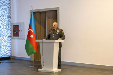 Qax Rayon İcra Hakimiyyətinin təşkilatçılığı ilə Heydər Əliyev Mərkəzində  Aprel döyüşlərinə həsr olunmuş “Zəfərə atılan ilk addım-Aprel Zəfəri" mövzusunda Konfrans keçirilmişdir.